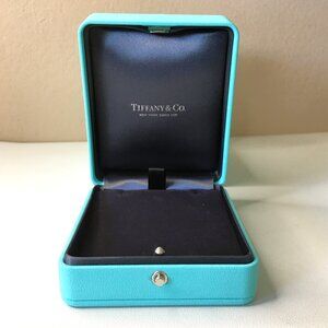 TIFFANY & CO Leather Necklace Presentation Box with Exterior Gift Box **MINT**